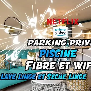 T2 Avec Netflix ,parking Securise ,terrasse Appartement